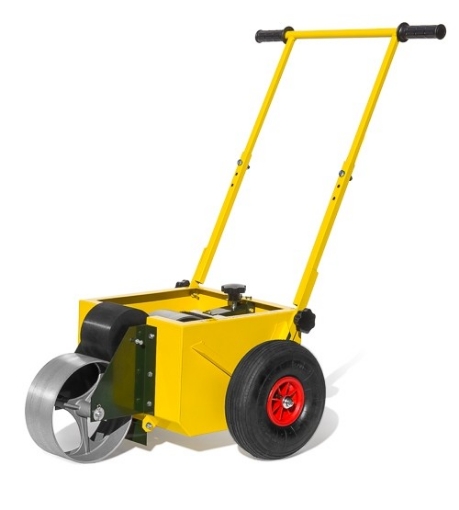 Slika Stroj za označevanje igrišča – Roll-Liner